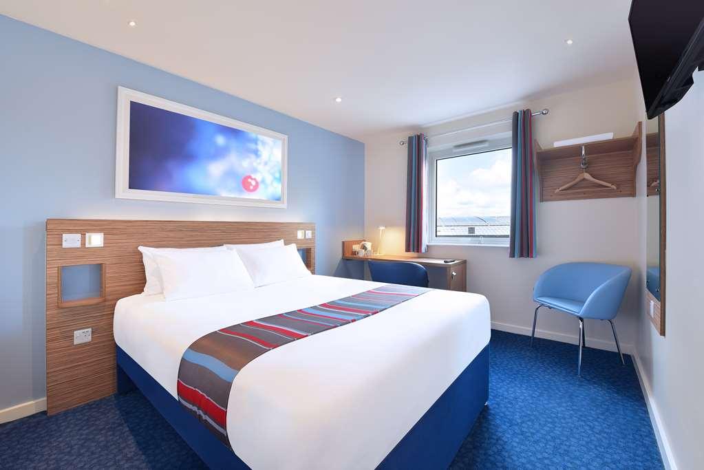 Travelodge Dundee Strathmore Avenue Cameră foto