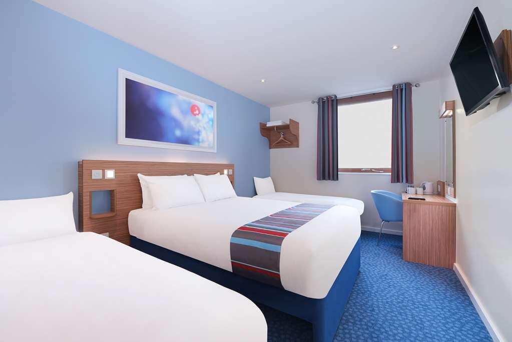 Travelodge Dundee Strathmore Avenue Cameră foto