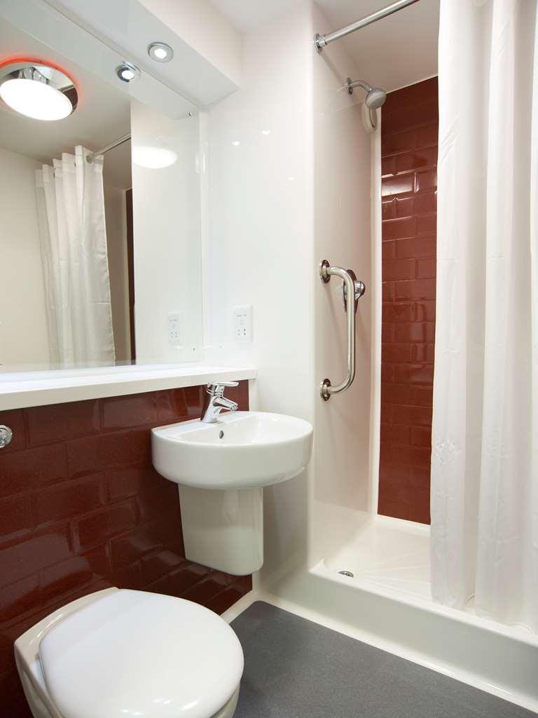 Travelodge Dundee Strathmore Avenue Cameră foto